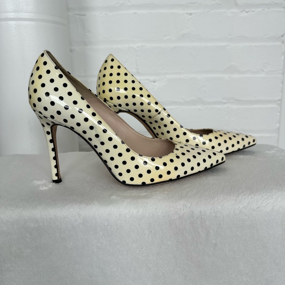 Vintage L.K. Bennett Cream and Black Fern Polka Dot Pumps